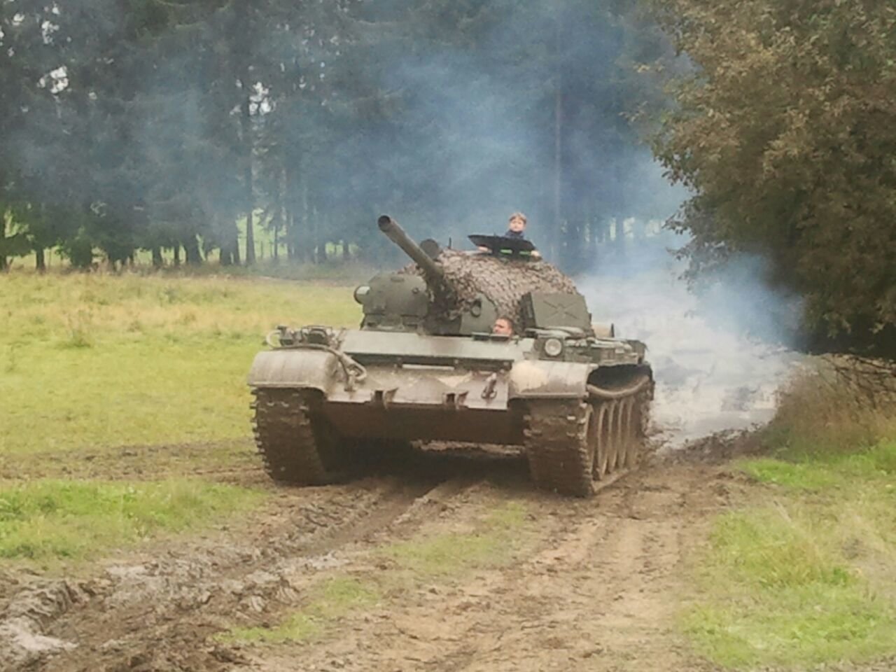 Panzer fahren T55 in Benneckenstein